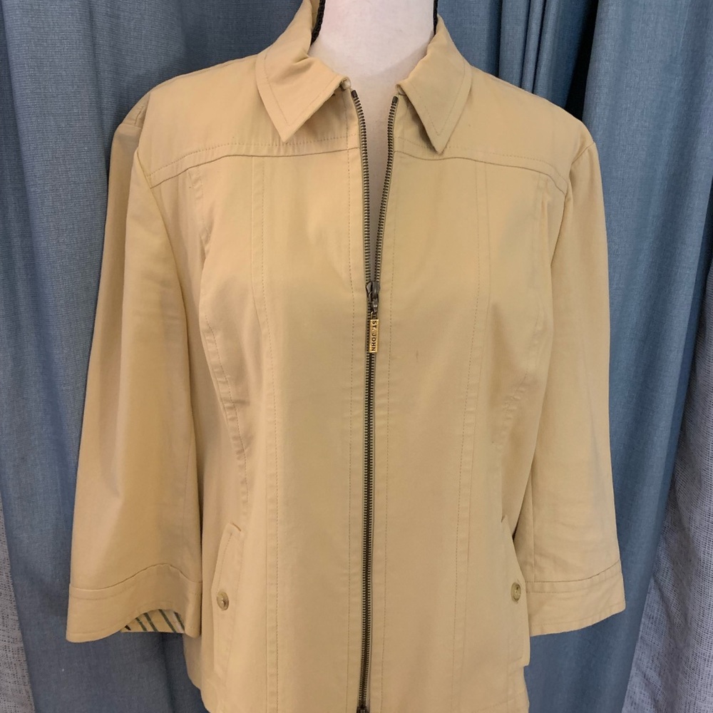 Casual woman jacket from ST John Sport